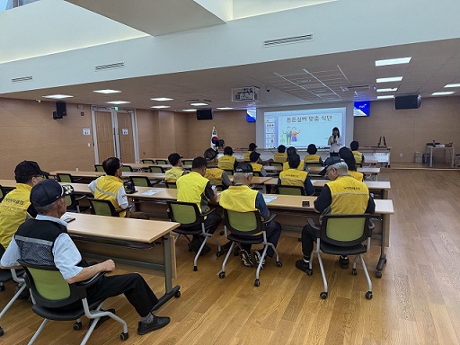조리읍 실버경찰대, 튼튼실버 맞춤식단 교육 기사 이미지