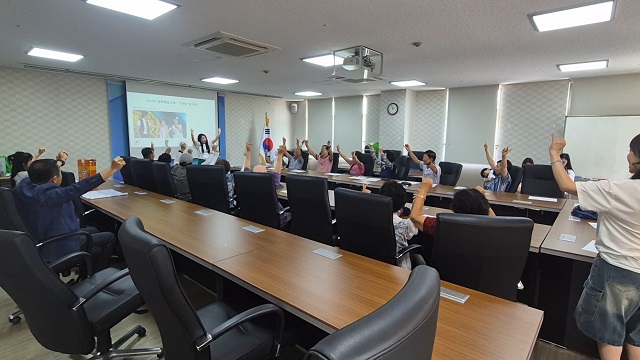금촌3동 실버경찰대,‘ 시니어문화예술교육’ 실시 기사 이미지