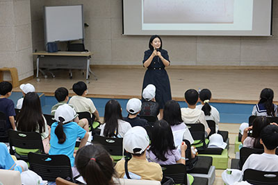 2025년 책 밖으로 나온 도서관… 고양시, 일상 속 독서문화 확장하다 기사 이미지