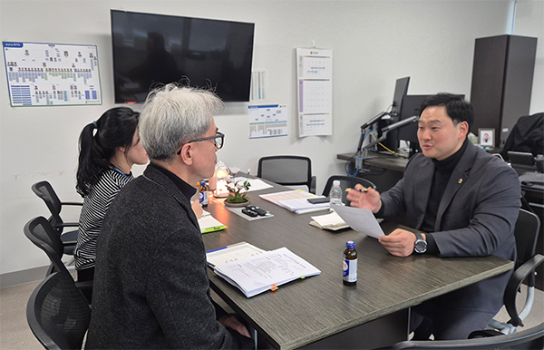 경기도의회 고준호 의원 “의혹‧불신‧불통이 만든 파주 광역소각장 논란…언제까지 ‘애매한 행정’으로 버틸 것인가” 기사 이미지