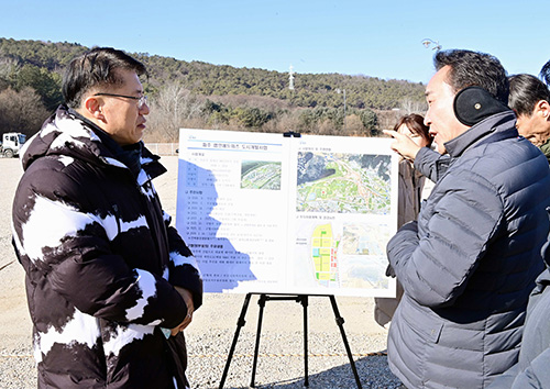 김대순 경기도 행정2부지사, 파주 캠프 에드워즈 현장 점검...“군 협의 난제 해결에 도 차원 총력” 다할 것 기사 이미지