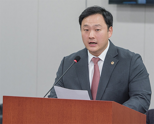 경기도의회 고준호 의원, 김경일 파주시장 “호남·용주골 발언’ 강력 비판 기사 이미지