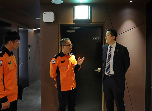 파주소방서 BTS 공연 앞두고 관서장 숙박시설 현장 안전 지도 및 예방활동 강화 기사 이미지