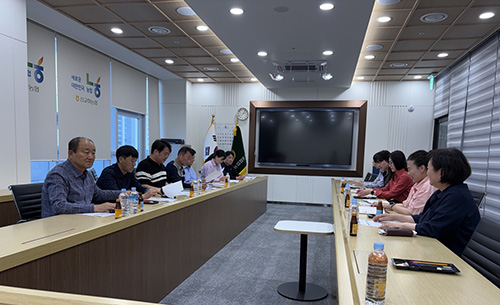 교하동, 신교하농협 임직원과 함께 찾아가는 똑똑민원실 운영 기사 이미지