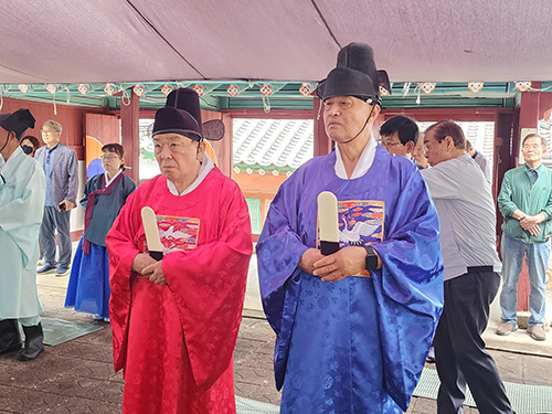 교하향교, 공자 탄신 2,577주년 춘기 석전대제 봉행 기사 이미지