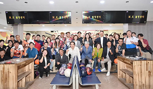 파주시의회 의장배 볼링대회 성황…볼링 동호인 화합의 장 기사 이미지